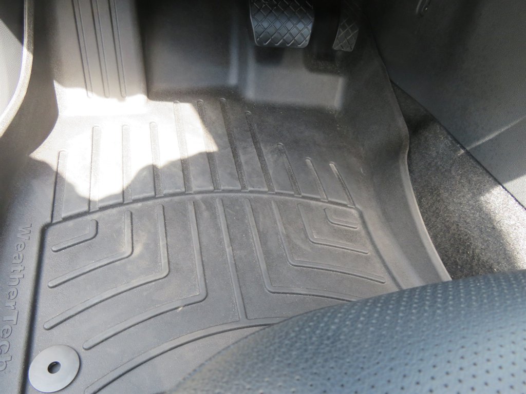 2024 Volkswagen Jetta SEL - Photo 18