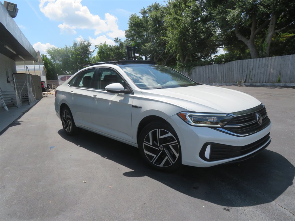 2024 Volkswagen Jetta SEL - Photo 9