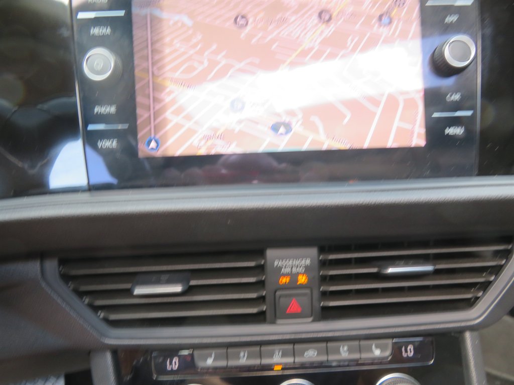 2024 Volkswagen Jetta SEL - Photo 22